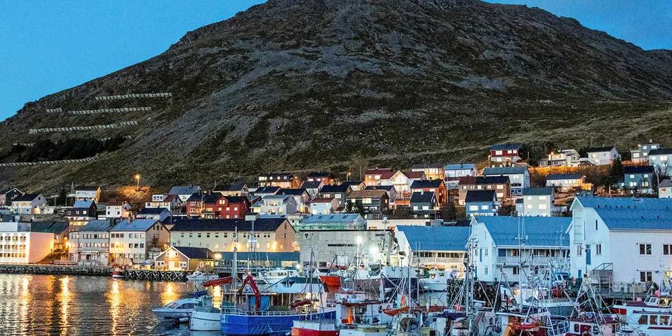 Fiskeflåten både i Honningsvåg og andre lokalsamfunn bør ikke pålegges en ressursrenteskatt, mener Kristelig Folkeparti.