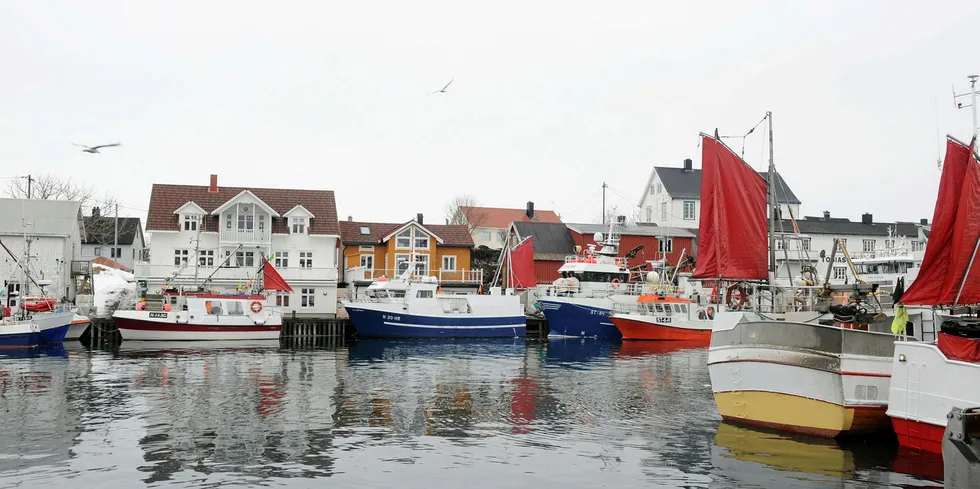 KONKURRANSEVRIDENDE: Når mindre kyst driver et fiske på mindre områder med ålreit fangst, har det kommet stor kyst til disse felt, etter sporing på AIS etc., satt sitt tunge bruk og tømt feltene fullstendig.