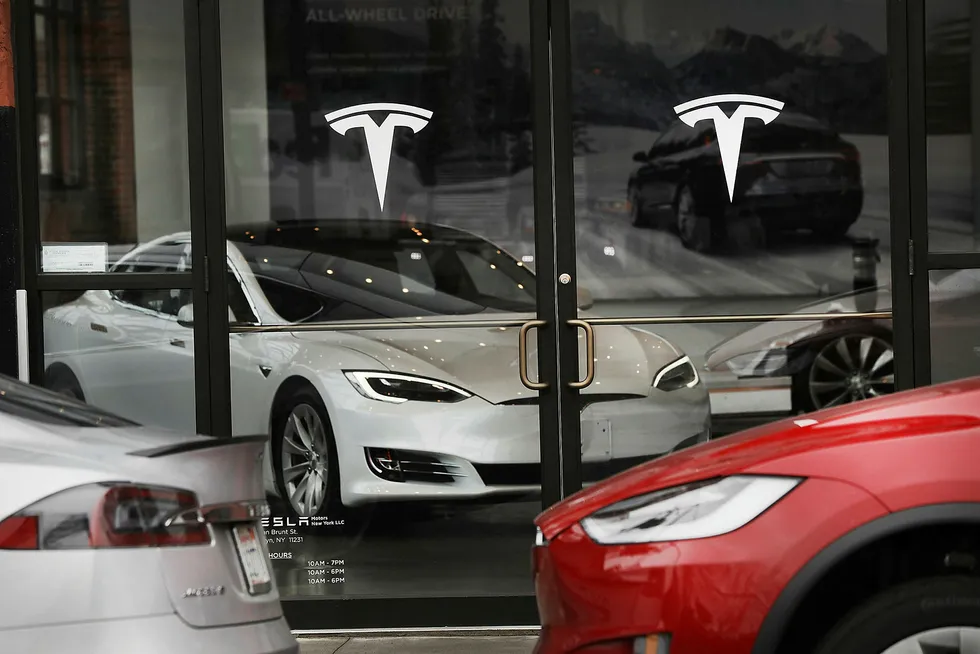 Et Tesla-showroom i Brooklyn i New York. Foto: Spencer Platt/AFP/Getty/NTB Scanpix