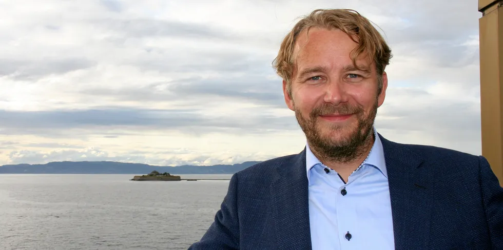 Det har gått bedre i 2022, både med tanke på biologi og laksepris, opplyser Alf Gøran Knutsen i Kvarøy Fiskeoppdrett.