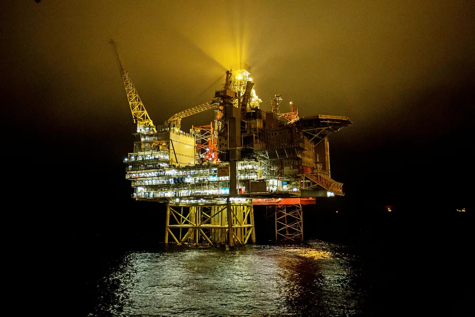 Oljeselskapet Kufpec øker sin eierandel i Gina Krog-feltet til 30 prosent etter å ha kjøpt Totals 15 prosent eierandel for nær 2,5 milliarder kroner. Foto: Øyvind Torjusen/Statoil