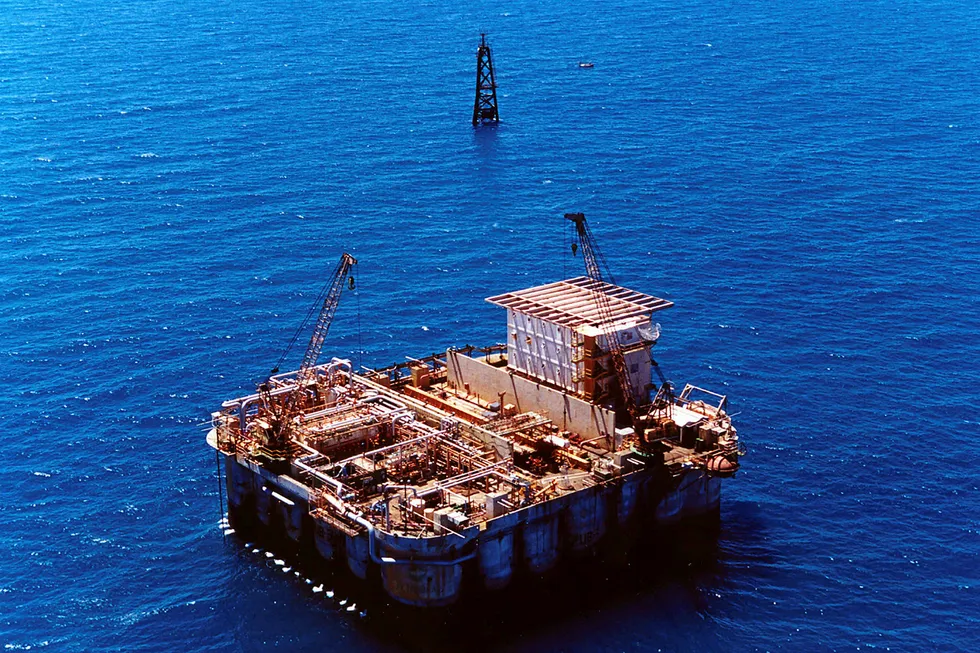 Shut down: the PUB-3 platform on the Ubarana field in the Potiguar basin is one of the units Petrobras will cease operations.