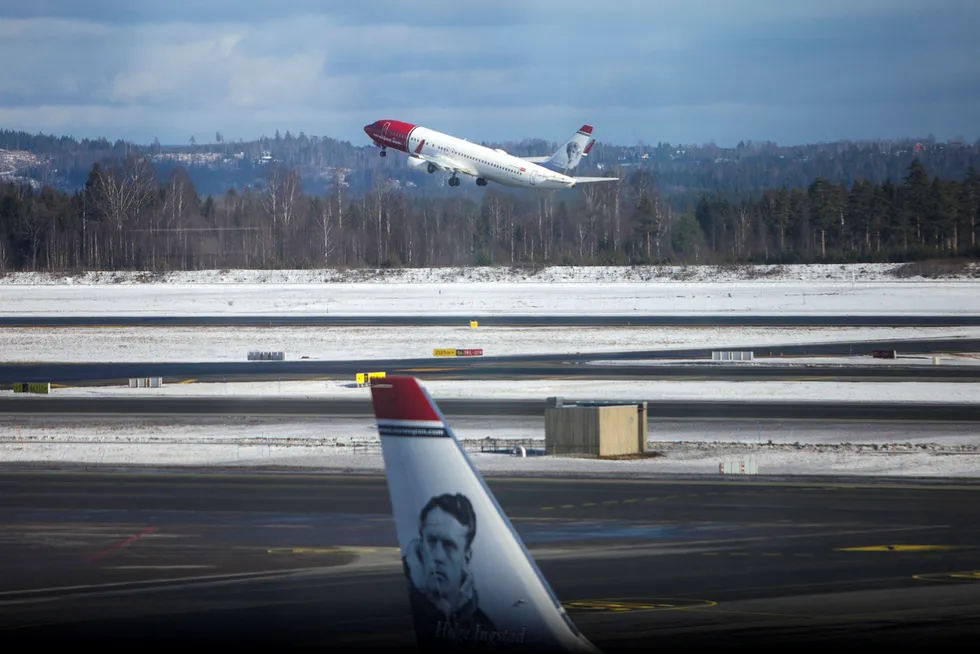 Norwegian velger å opprettholde flyvningene tirsdag til østkysten av USA. SAS har innstilt alle flyvningene tirsdag. Foto: Javad Parsa