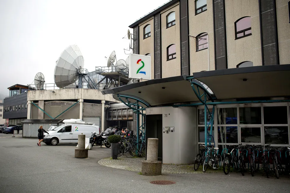 TV 2s hovedkontor på Nøstet i Bergen. En tidligere ansatt er dømt til tre års fengsel for grovt bedrageri.