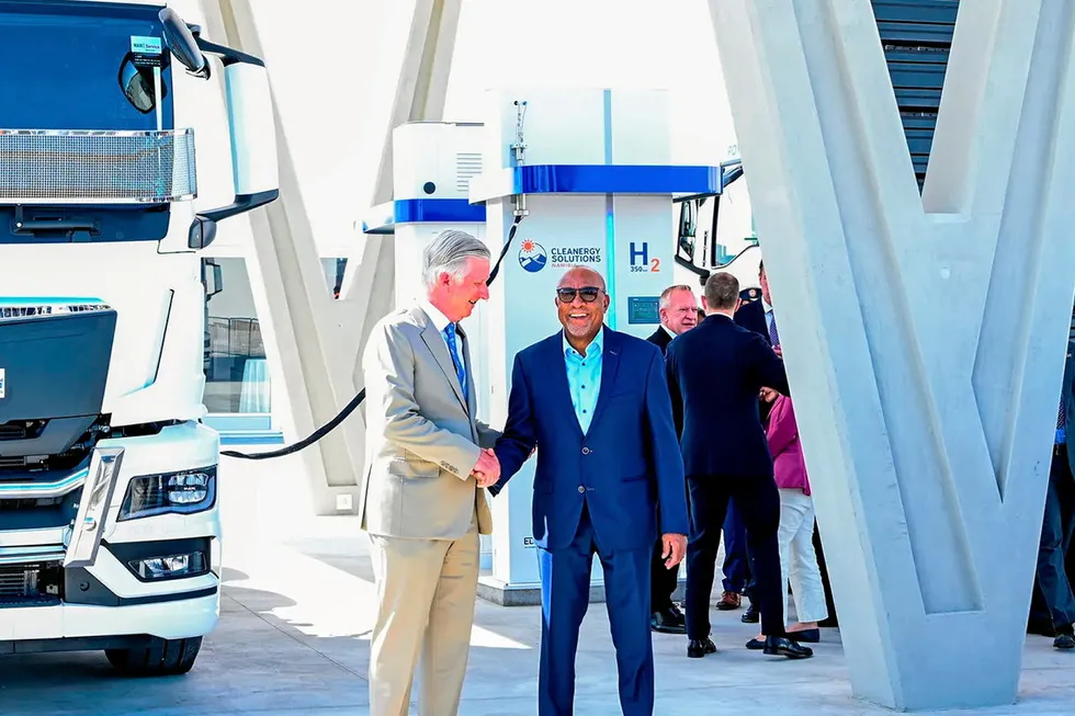 King Philippe of Belgium (left) and Namibia's president Nangolo Mbumba at the hydrogen refuelling site at the Port of Walvis Bay.