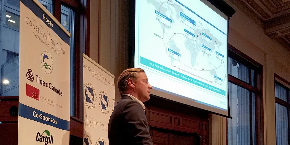 Johan Andreassen i Atlantic Sapphire, som satser på landbasert lakseoppdrett både i USA og Danmark, var en av foredragsholderne på Aquaculture Innovation Workshop.