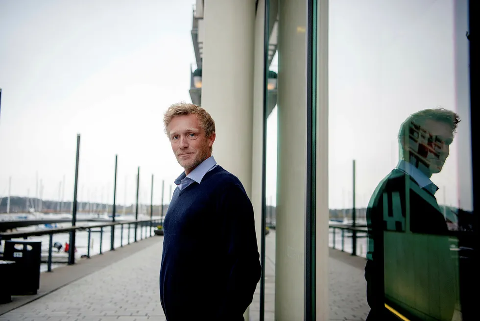 First Generator-forvalter Martin Mølsæter satset tungt på Norwegian i fjor, men tapte stort. Nå prøver han igjen.