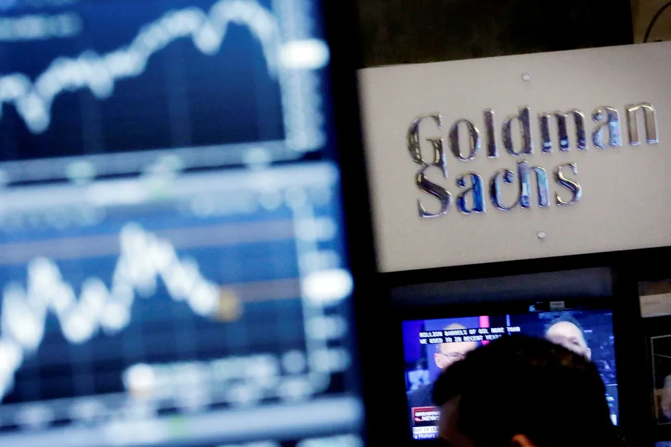 Goldman Sachs skal nå jobbe knallhardt for å få flere kvinner inn i ledende posisjoner. Foto: Richard Drew/AP/NTB scanpix