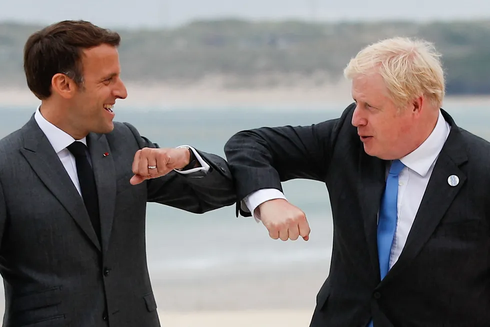 Det er nok penger til mye mer effektivt forsvar i Europa allerede – og man må kunne bruke mer, skriver artikkelforfatteren. Frankrike ved president Emmanuel Macron og Storbritannia ved statsminister Boris Johnson må lede an.
