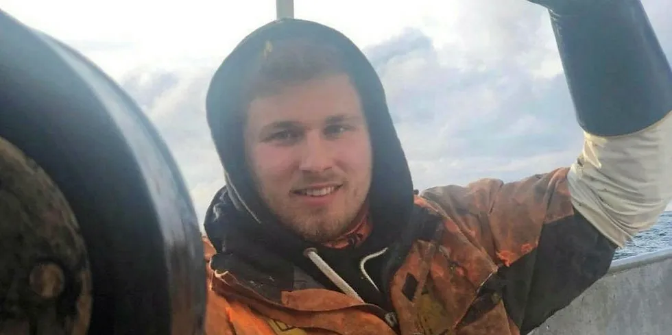 Kirill Svendsen gjorde en heltemodig innsats da det begynte å brenne i en fiskebåt i Kjøllefjord natt til søndag.