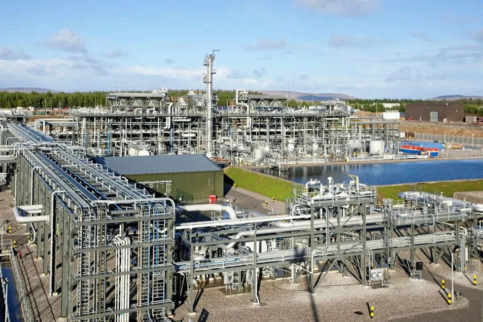 Processing: the Bellanaboy Bridge gas terminal for Shell's Corrib project