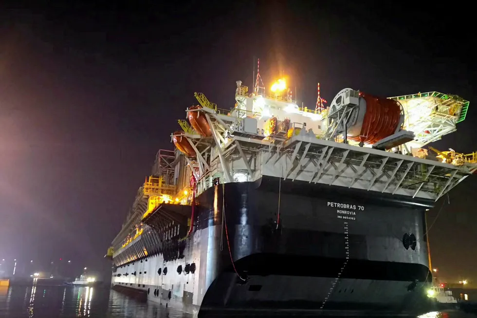New deadline: the P-70 FPSO was the last unit to enter operation for Petrobras in the Santos basin pre-salt province in June 2020 in the Atapu field