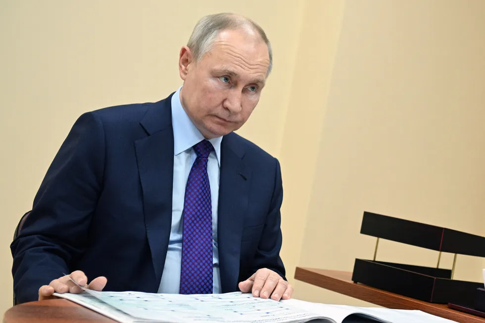 Russlands president Vladimir Putin under et besøk til Arkhangelsk-regionen fredag.