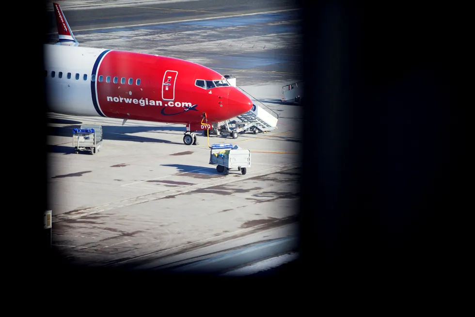 Norwegian Air Shuttle-aksjen har steget 3,42 prosent den siste uken, men løfter man blikket, ser det ikke pent ut. Foto: Javad Parsa