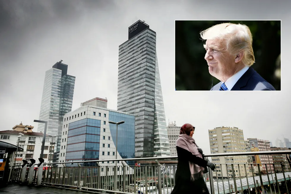 Trump Tower i Tyrkia, et av landene med muslimsk majoritet i befolkningen som ikke rammes av innreiseforbudet. Foto: Emrah Gurel/AP/NTB Scanpix
