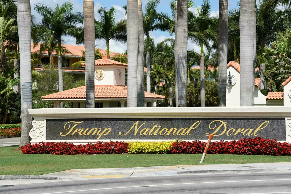 USAs president Donald Trump har bestemt at neste års G7-toppmøte skal avholdes på hans egen golfklubb, Trump National Doral utenfor Miami, Florida.