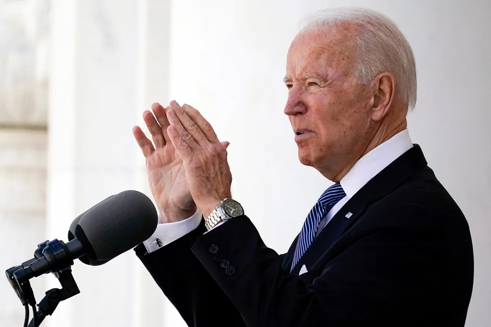 President Joe Biden sto rede til å bryte opp Big Tech da han var kandidat. Nå mangler viljen, skriver artikkelforfatteren.