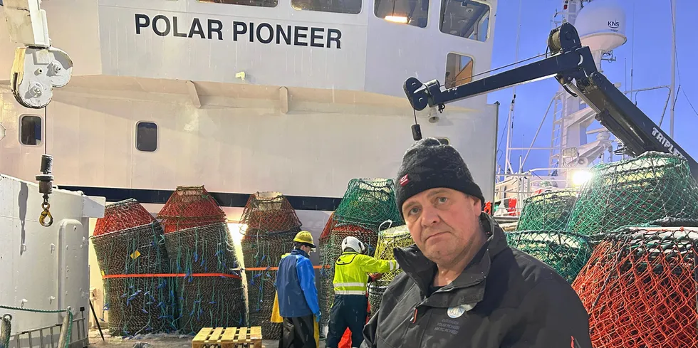 Per Thore Kraknes leder de tre rederiene. Bildet er tatt i romjulen i fjor, da «Polar Pioneer» gjorde seg klar til snøkrabbesesongen.