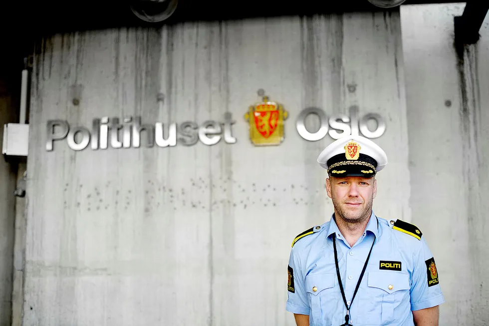 Seksjonsleder Rune Skjold i seksjon for økonomi og spesialetterforskning ved Oslo politidistrikt bekrefter at 12 personer fortsatt er siktet i Golden Oldies-sakene selv om bedrageridelen av sakene er henlagt av kapasitetshensyn.