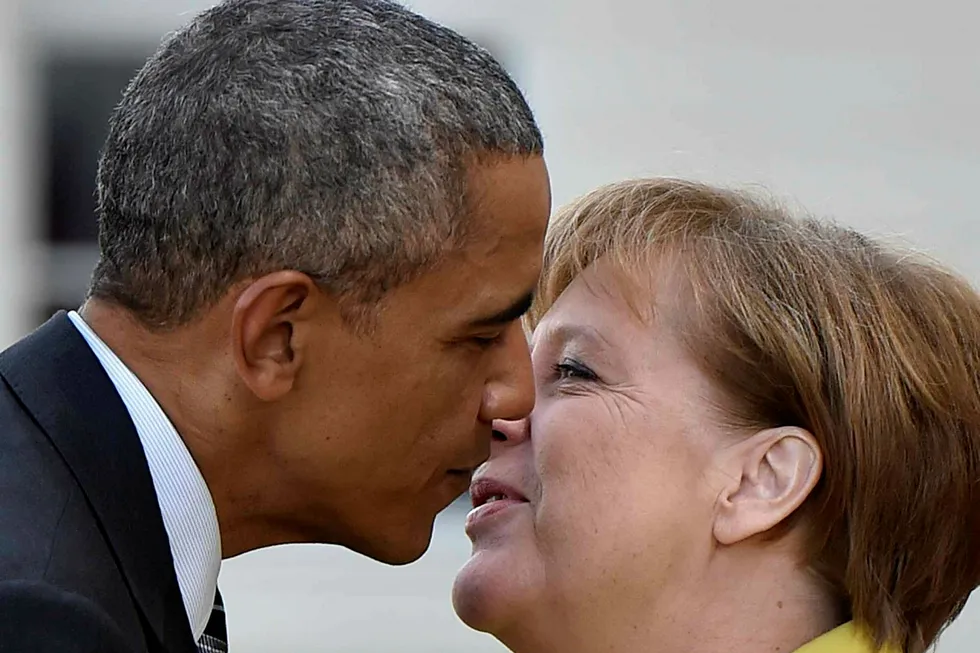 Angela Merkel og Barack Obama fra da han var sittende president. Torsdag møter Obama igjen – senere samme dag møter hun hans etterfølger Donald Trump. Foto: Martin Meissner