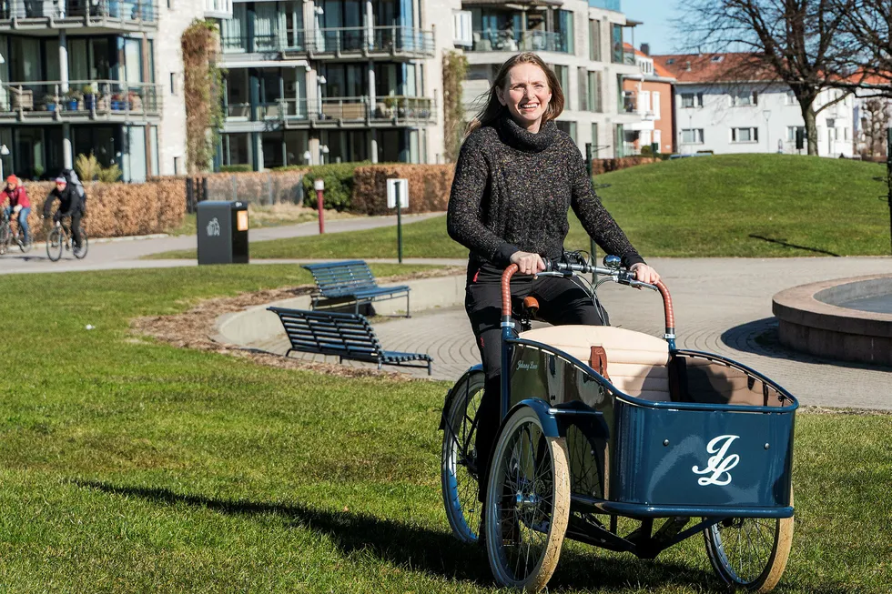 Laila Nyborg er «en av driverne» bak Sykkelpikene as, som har opplevd enorm vekst i el-sykkelsalget.