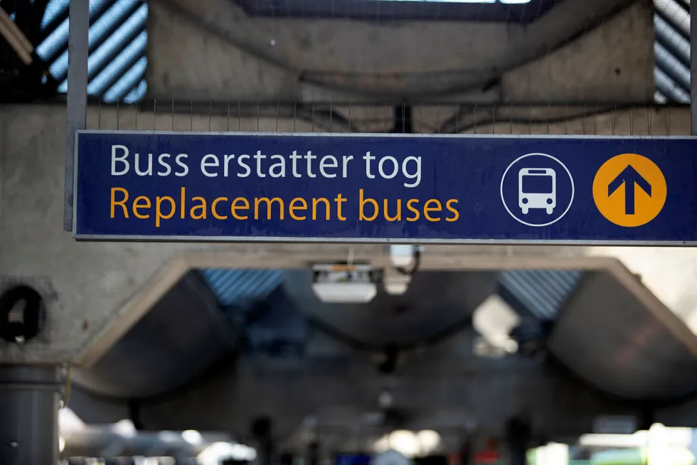 I dag parkerer Bane Nor Buss for tog, og gjenopptar vanlig togtrafikk på Østfoldbanen og Drammenbanen.