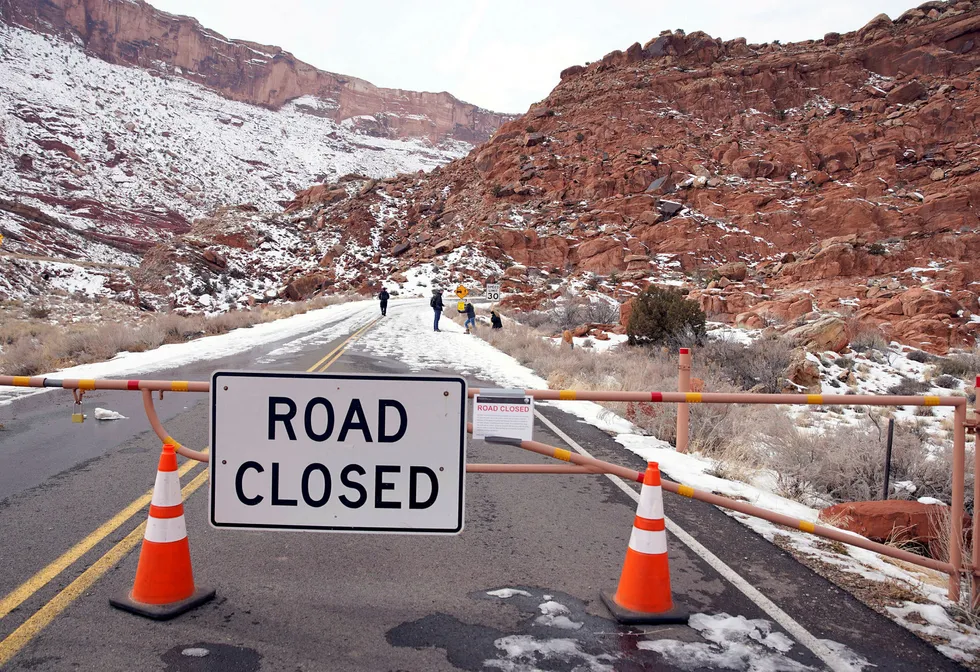 Flere nasjonalparker er stengt på grunn av det delvis stengte statsapparatet i USA. Bildet viser nasjonalparken Arches i Utah.
