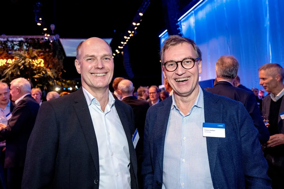 Roger (til venstre) og Kristian Adolfsen deltok på NHos årskonferanse, og er kritiske til formuesskatten.
