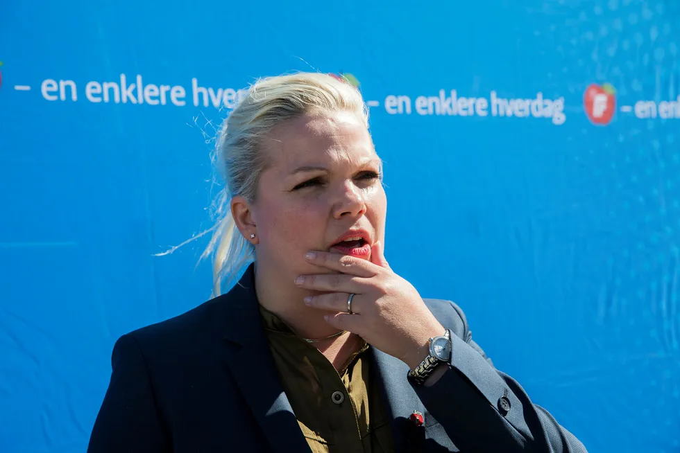 Silje Hjemdal, her fra valgkampen i fjor, er skeptisk til den norske holdningen overfor Tanzania.