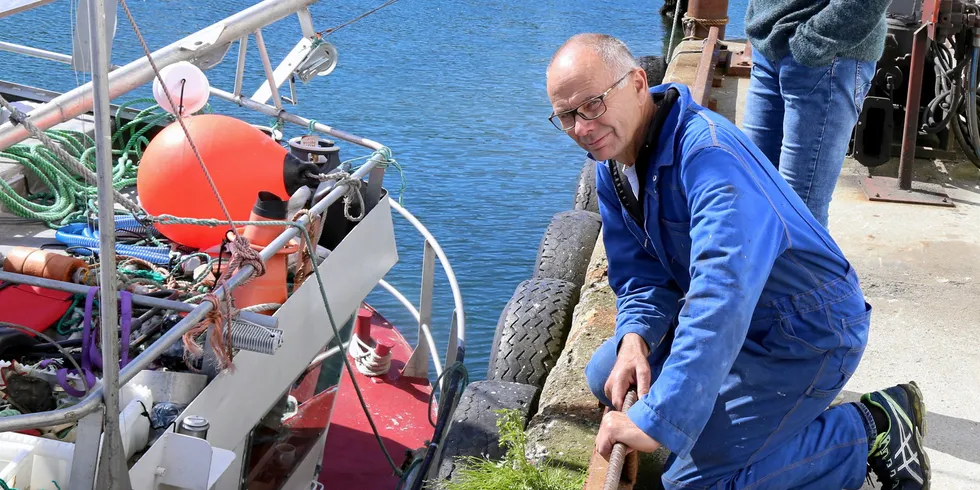 Kjell Ingebrigtsen og hans «Fugløyfisk» har en last igjen av makrellkvoten, men tar ferie nå og venter til i august med innspurten.