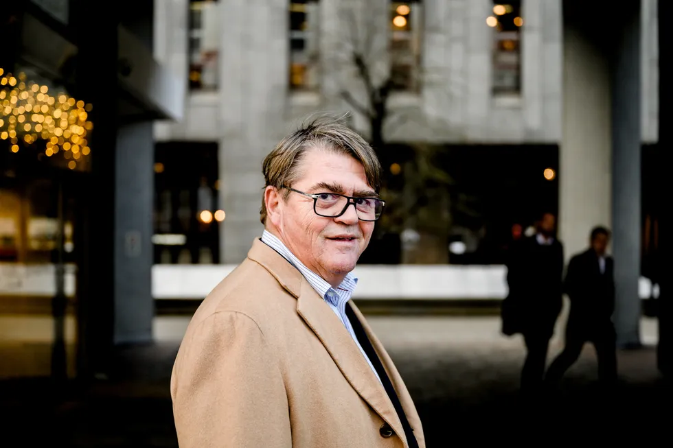 Investor Jan Petter Sissener, som er blant de største aksjonærene i Flyr, ble overrasket over at toppsjefen går av.