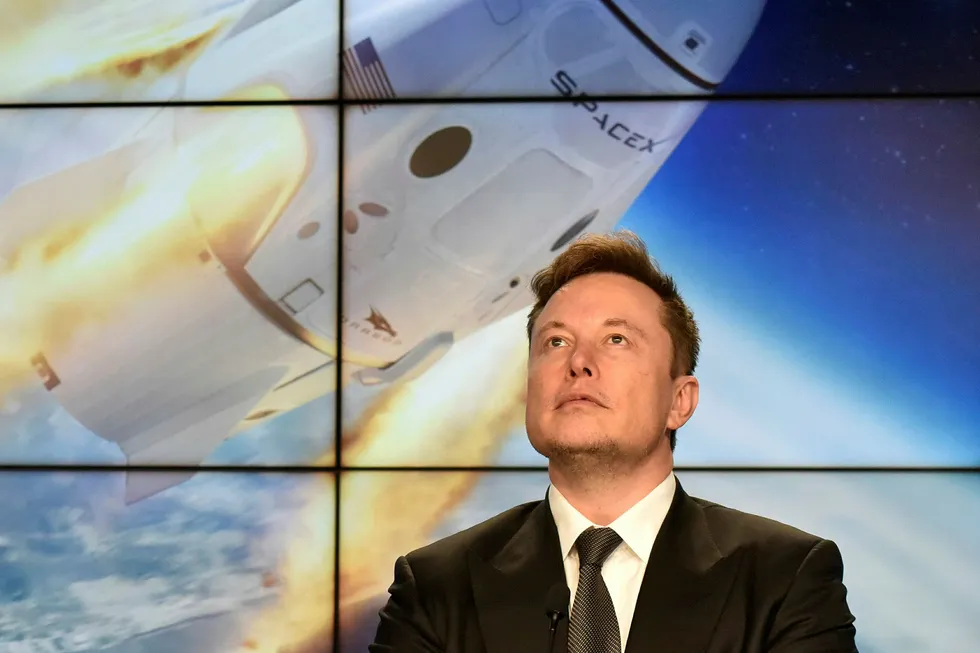 Elon Musk og SpaceX beskyldes for prisdumping.