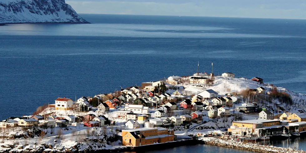 TROMS: Husøy på Senja i Troms - her samles norske toppolitikere i agust.