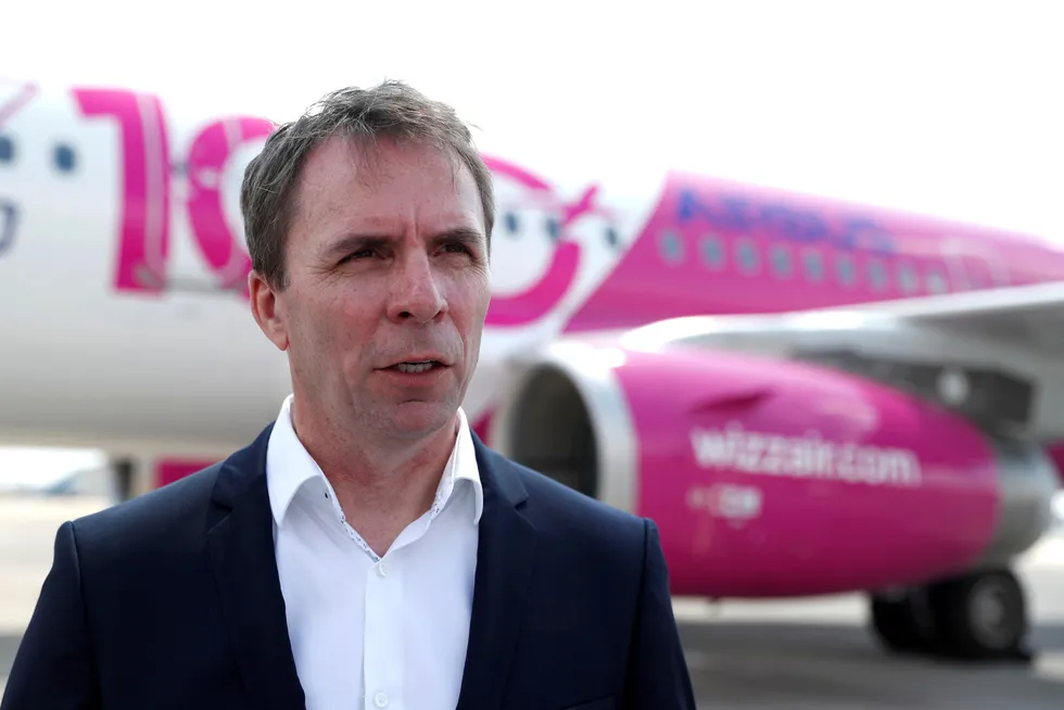 Administrerende direktør i Wizz Air, Jozsef Varadi, på flyplassen i Budapest.