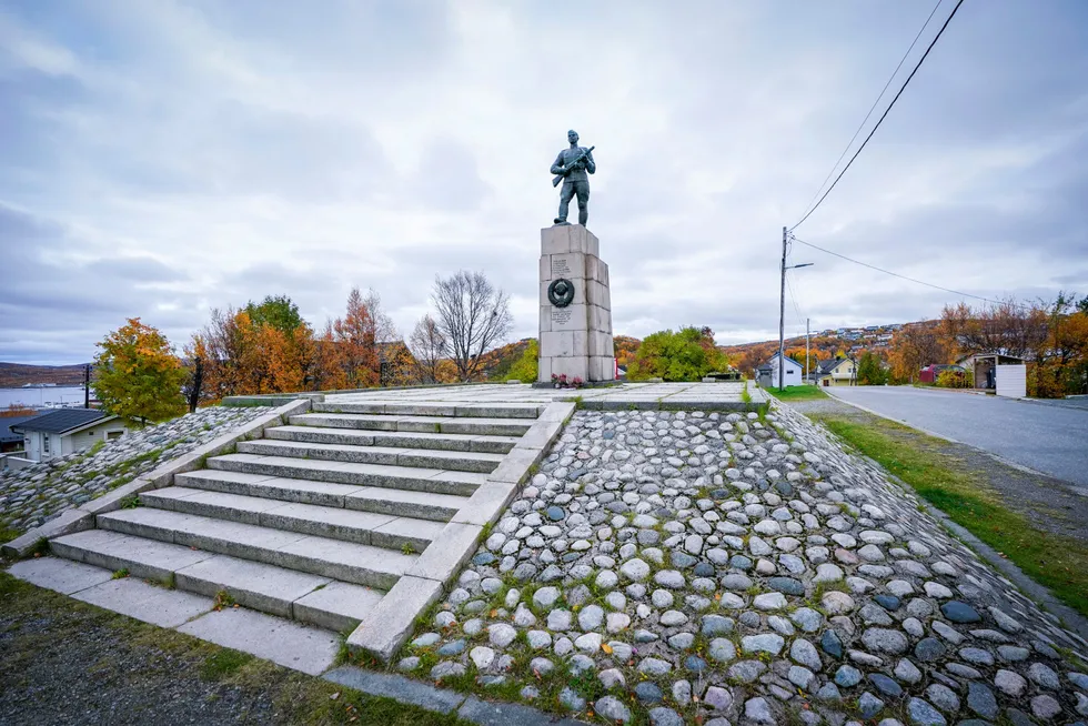 «Frigjøringsmonumentet» er et nasjonalt krigsminnesmerke i Kirkenes. Det ble reist som et norsk-sovjetisk monument for å hedre Den røde armés innsats under frigjøringen av Øst-Finnmark i 1944.