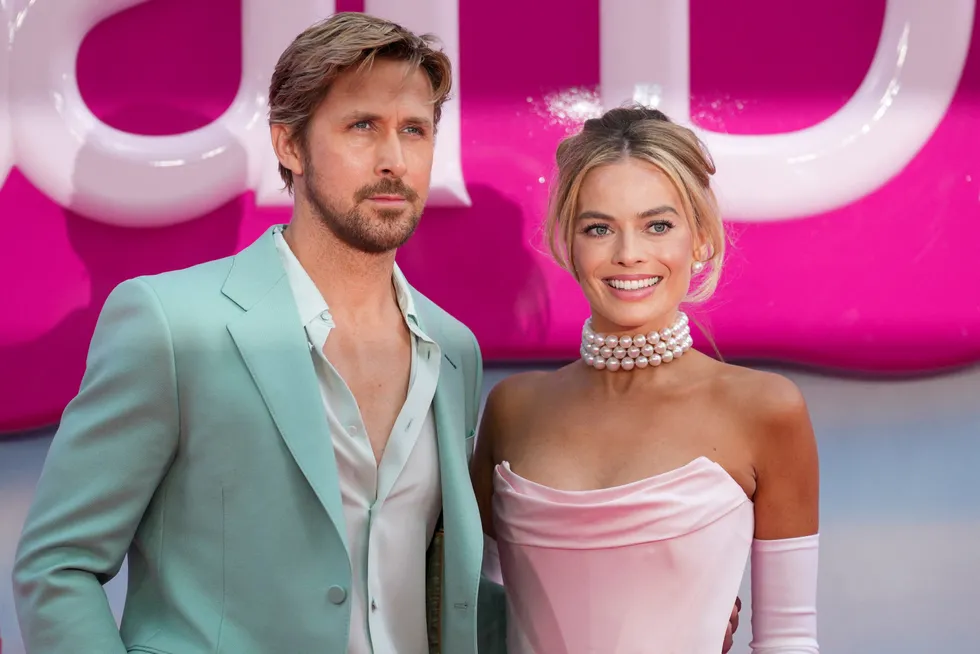 Margot Robbie og Ryan Gosling spiller henholdsvis Barbie og Ken i den nye storfilmen.