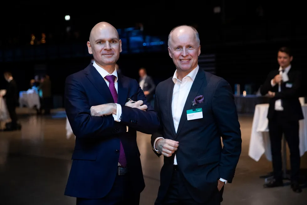 Managing director Christian Pedersen i Tietoevry Create og toppsjef i Tietoevry, Kimmo Alkio (til høyre) på NHOs årskonferanse i Oslo.