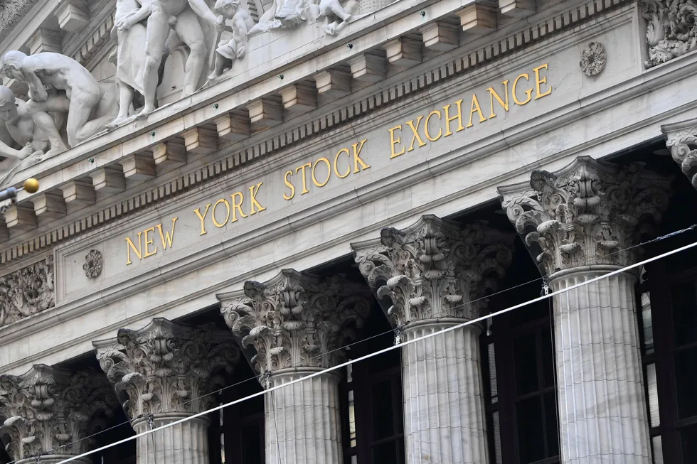 Wall Street fortsetter oppgangen på andre dag med ny president.