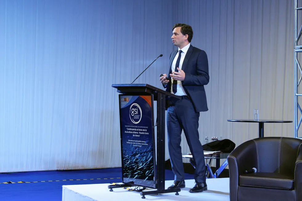 Gorjan Nikolik during the GSI seminar at AquaSur 2018.