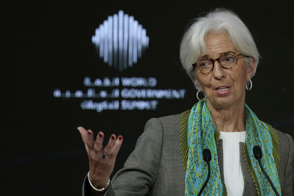 IMFs toppsjef Christine Lagarde ønsker børskorreksjonen velkommen og er ikke bekymret for at dette vil føre til en langvarig nedgang ved verdens børser. Foto: Christopher Pike/Reuters/NTB Scanpix