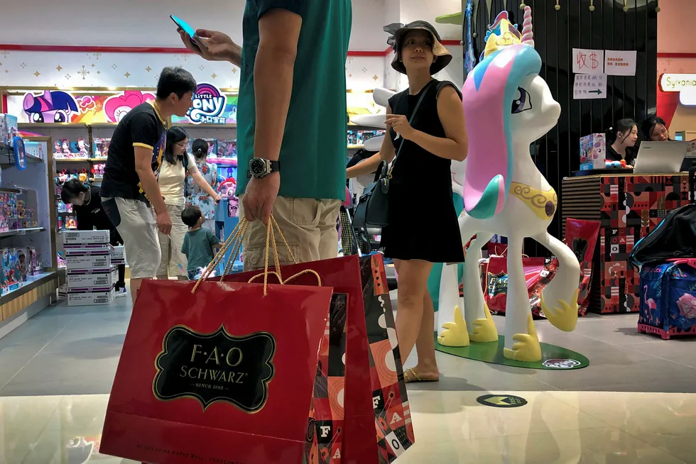 Shopping i Kina ligger et hode foran resten av verden. Kunder kan nå betale for seg kun ved å vise ansiktet.