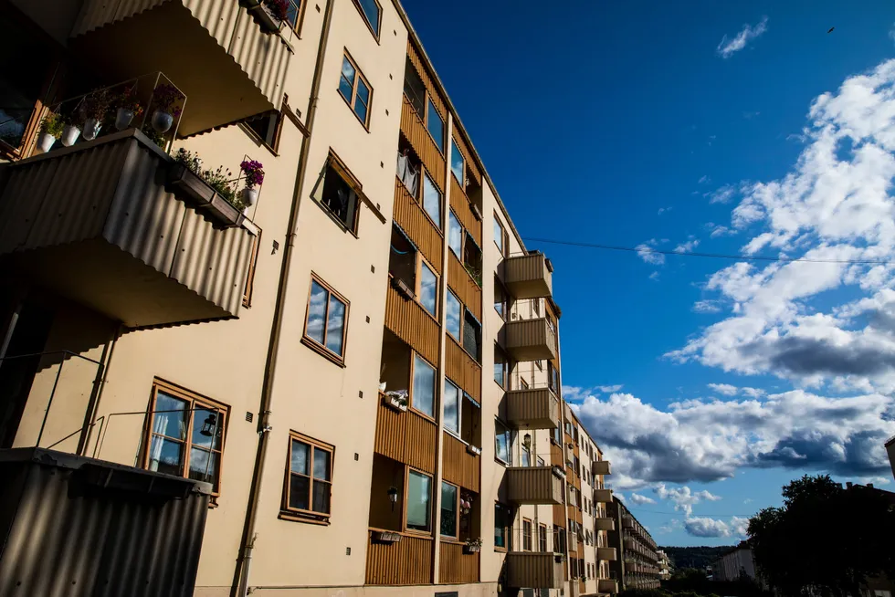 Boligprisene i Oslo er nå 2,4 prosent lavere enn i februar. Foto av boliger i Oslo.