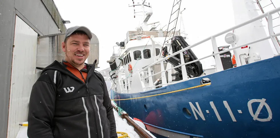 Myre-fisker Rino Mortensen og mannskapet hans på snurrevadbåten «Vårheim» måtte nordover til Malangsgrunnen for å komme i mål med årets torskekvote. Fiskefeltene utenfor Troms har vært de viktigste for flåten i vinter.