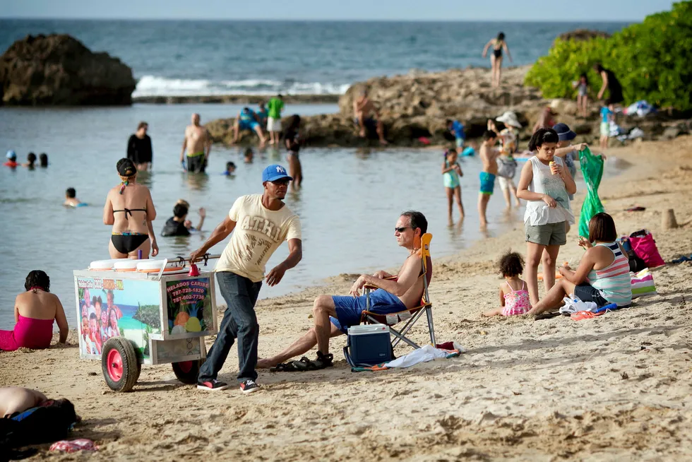 Puerto Rico skulle bli en drøm både for Norwegian og de reisende. Nå velger flyselskapet å droppe San Juan fra Skandinavia. Foto: Alvin Baez/Reuters/NTB scanpix