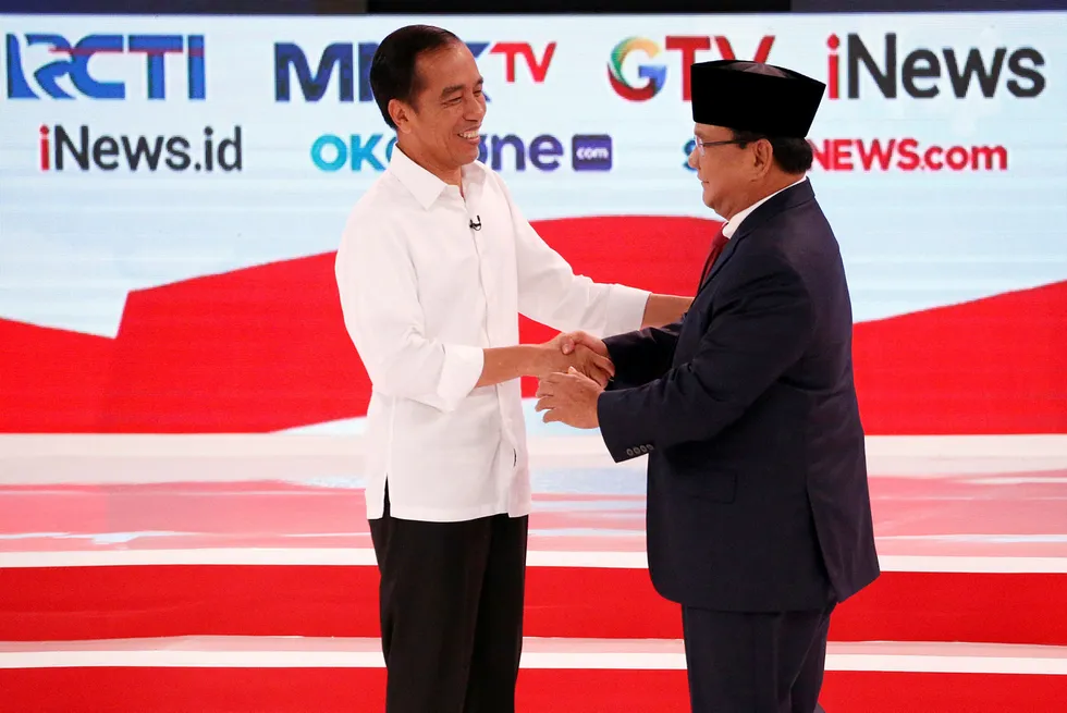 Indonesias president Joko Widodo (til venstre) leder foran Prabowo Subianto på meningsmålingene før valget i april. Det er skapt mange «enhjørninger», som er verdt over en milliard dollar, i den indonesiske oppstartssektoren.