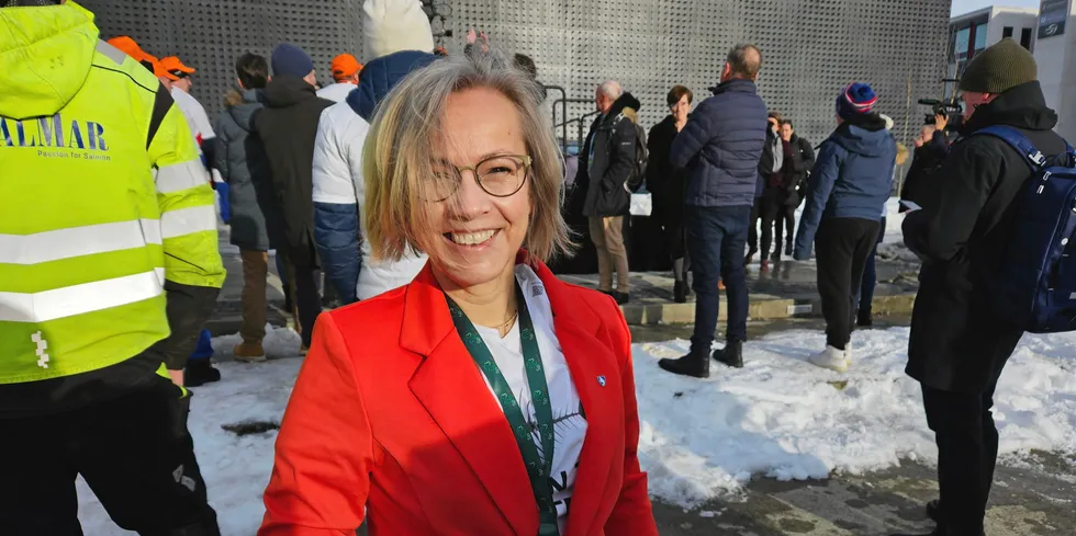 Sigrun Prestbakmo på Kystbrølet utenfor Senterpartiets landsmøte. Da var hun Salangen-ordfører. To uker senere er hun nå utnevnt som statssekretær.