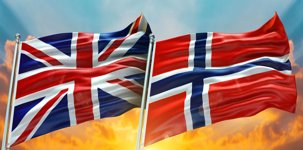 I løpet av torsdagen mottar Norge mer enn 22 GWh strøm fra Storbritannia.