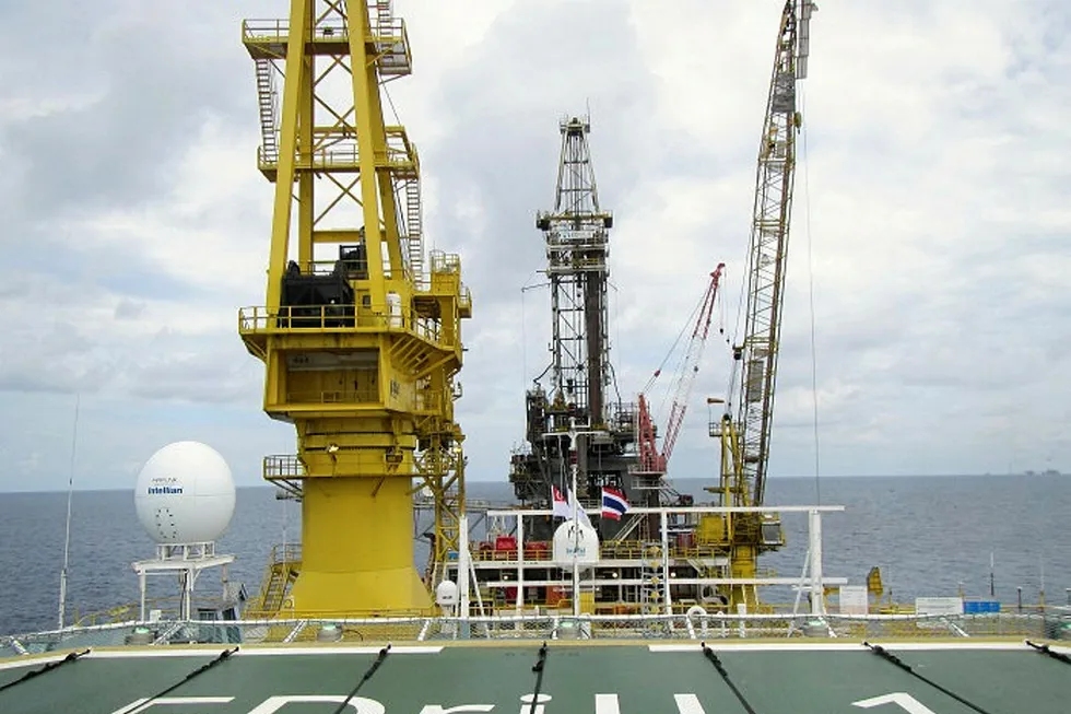 New contract: tender rig EDrill-1