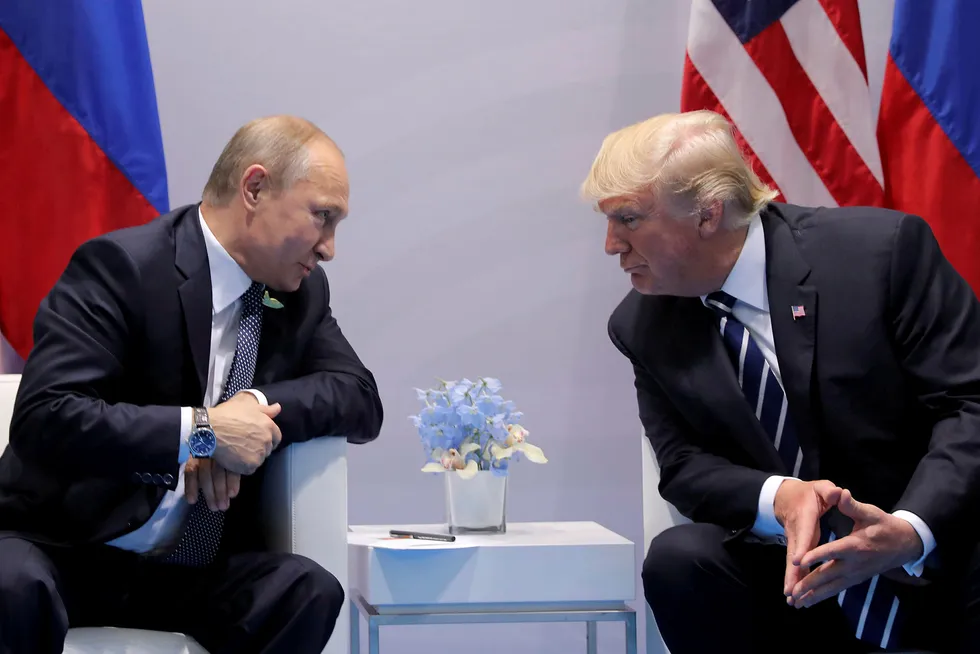 Russlands president Vladimir Putin og USAs president Donald Trump, her fotografert under G20-toppmøtet i Hamburg i Tyskland i juli i fjor. Foto: Carlos Barria/Reuters