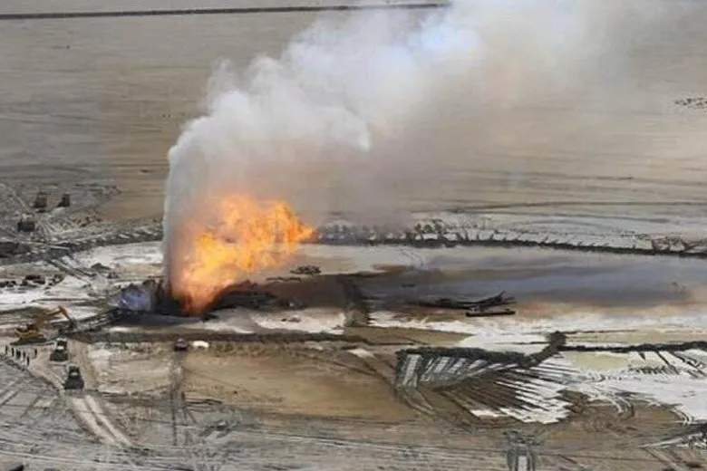Neglect: a burning well on the Buzachi Neft-operated Karaturun East field in the Mangistau region of Kazakhstan.